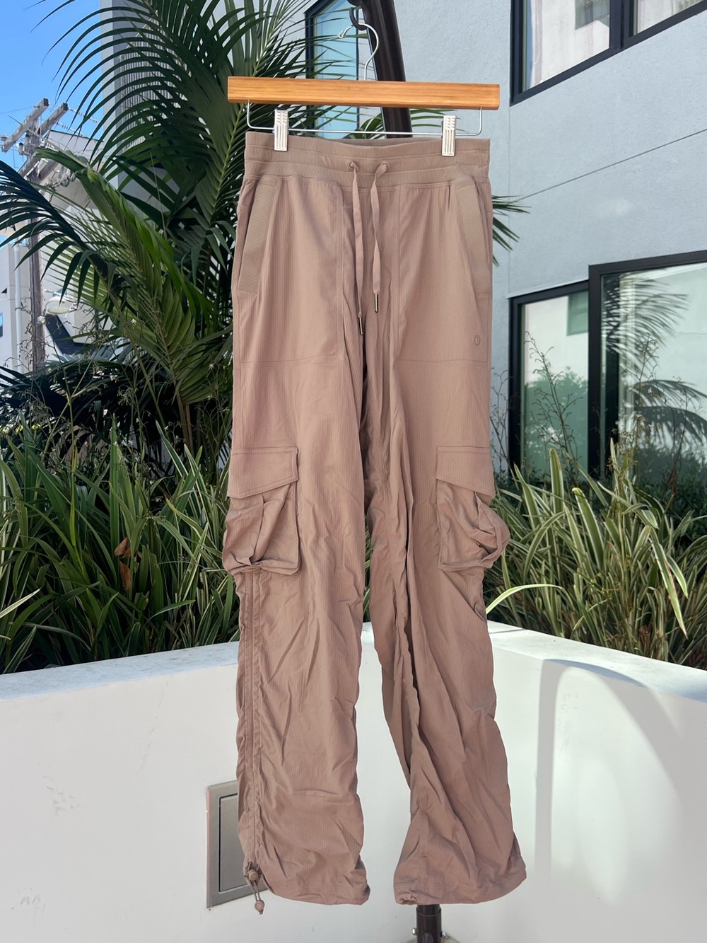 Lululemon Dance Studio Relaxed-Fit Mid-Rise Cargo Pant